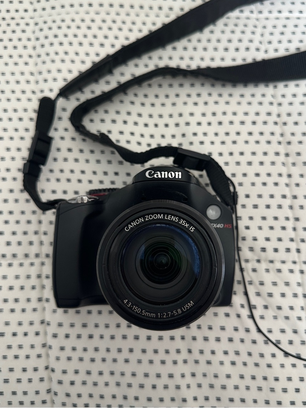 Canon Black PowerShot SX40 HS w/ 35x Zoom
